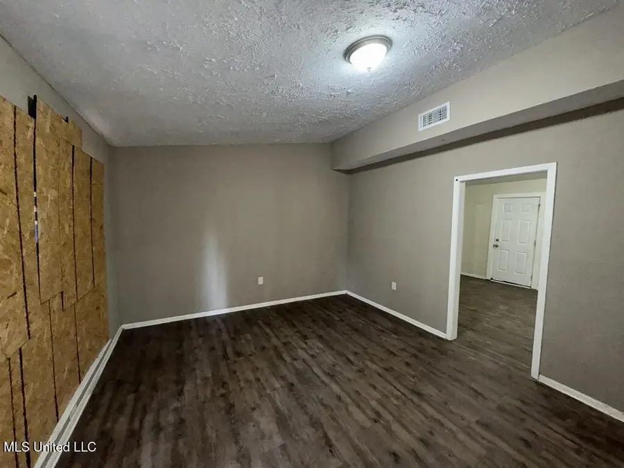 3320 Ridgeland Drive, Jackson, MS 39212 - Image #2