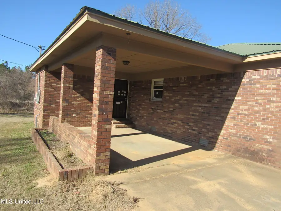 616 W Old Highway 4, Holly Springs, MS 38635 - Image #3