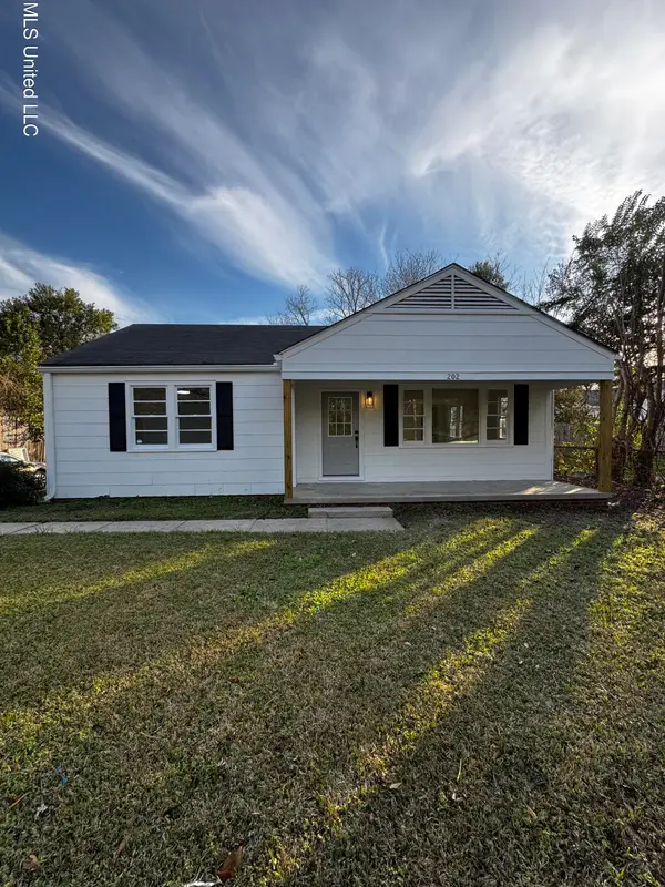 202 Winchester Road, Natchez, MS 39120