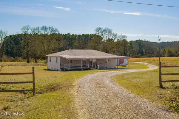 1334 Greens Creek Road, Carson, MS 39427