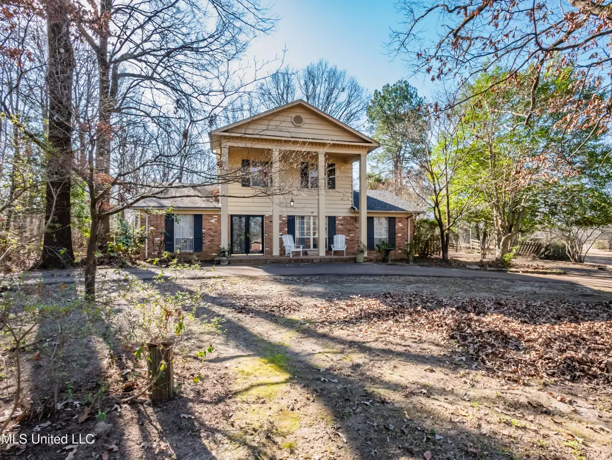 104 Shagbark Drive, Batesville, MS 38606 - Image #1