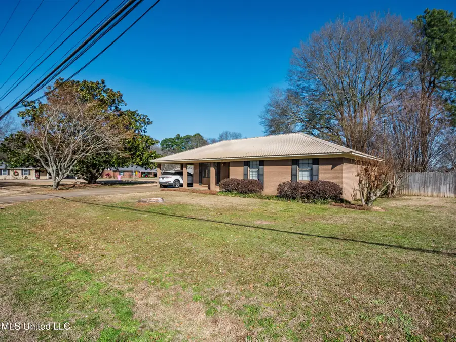 101 Boyles Street, Batesville, MS 38606 - Image #3