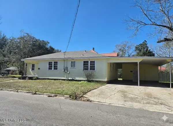 201 Mable Street, Hattiesburg, MS 39401