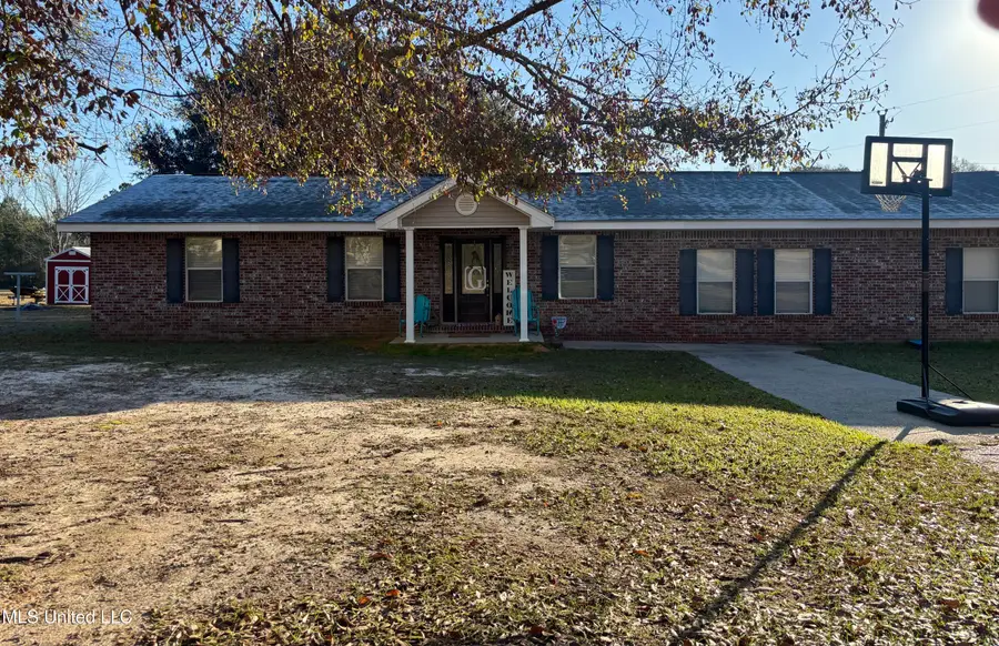 1352 Rock Ranch Road, Carriere, MS 39426 - Image #3
