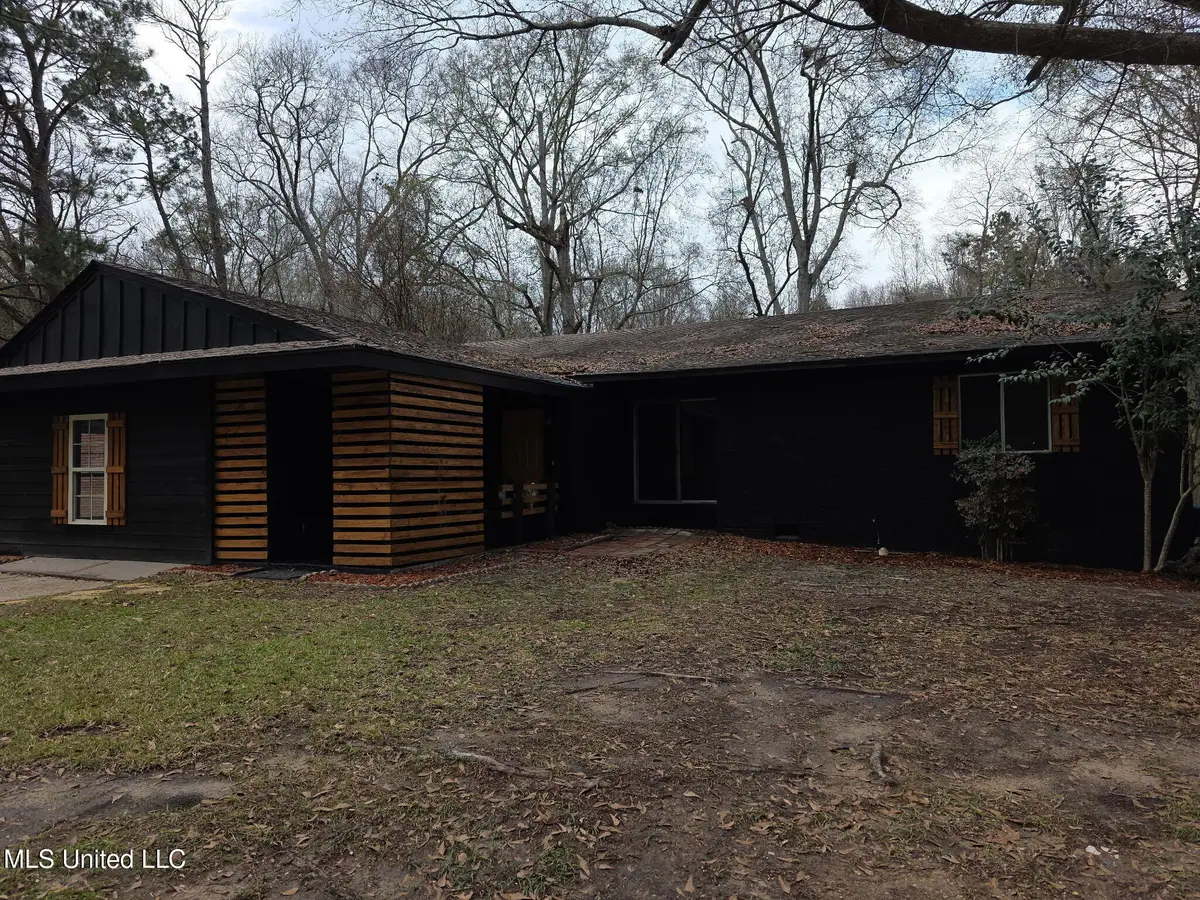 2815 Hillside Drive, Hattiesburg, MS 39401 - Image #1