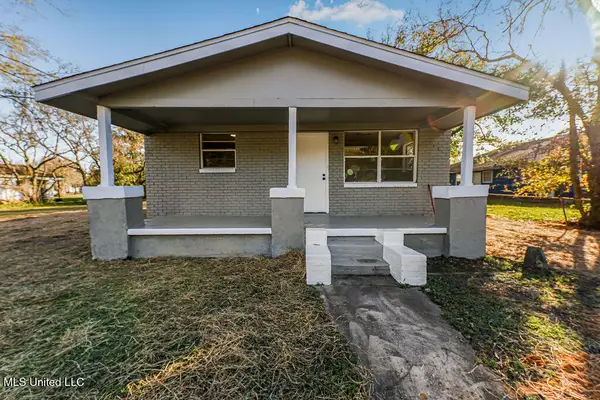 4718 Jackson Avenue, Moss Point, MS 39563