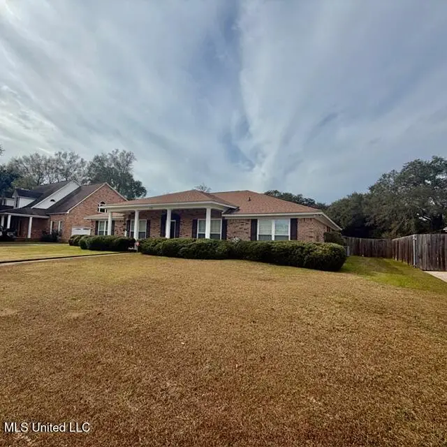 1301 Heidenheim Drive, Pascagoula, MS 39581 - Image #2