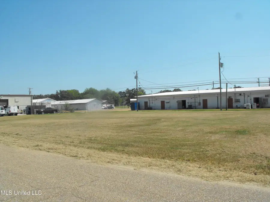 No Pearl Park Plaza, Pearl, MS 39208 - Image #3