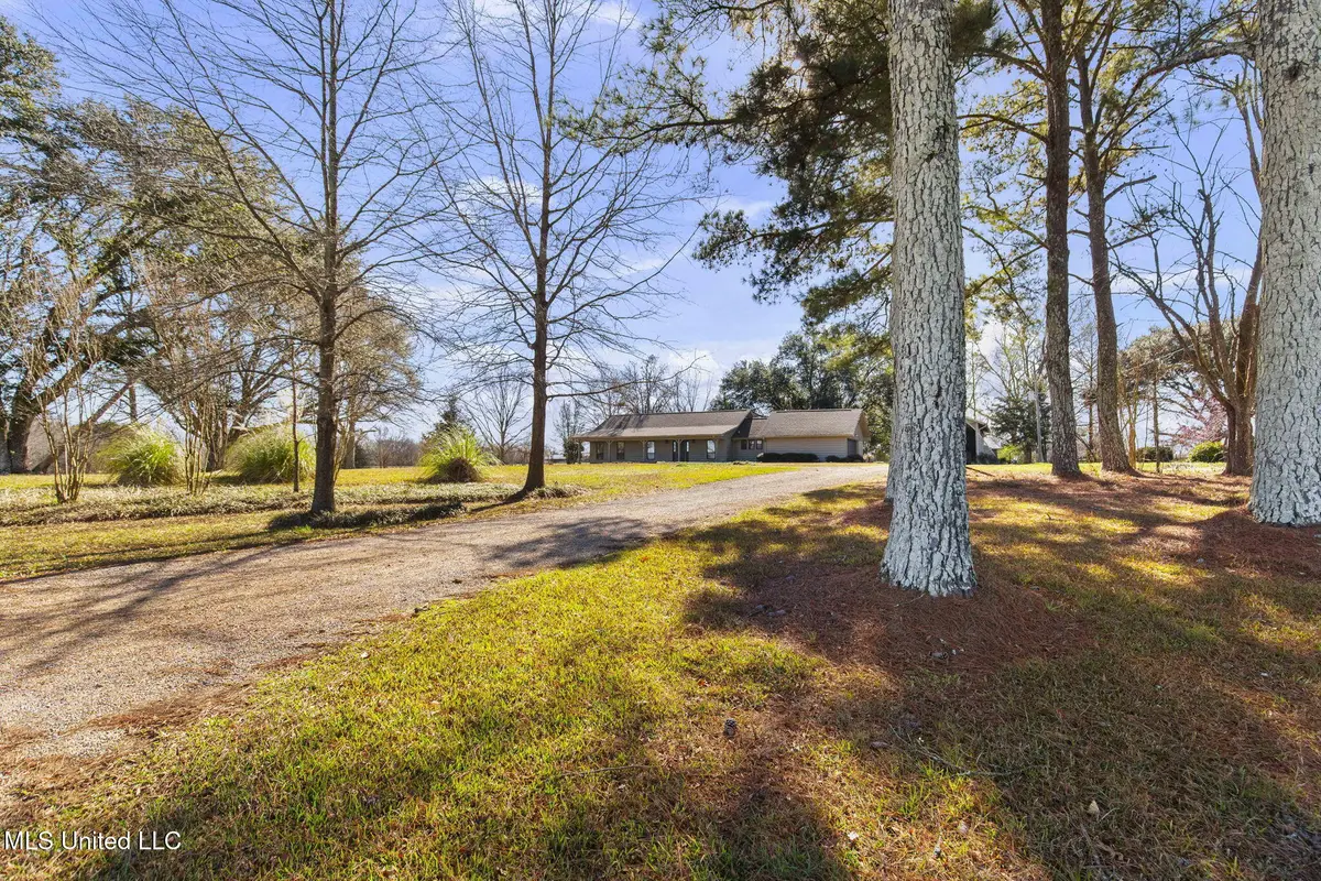 205 Avondale Road, Canton, MS 39046 - Image #1