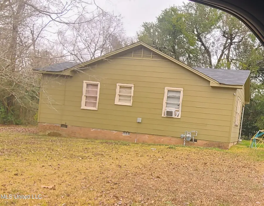 401 Brooklyn Drive, Natchez, MS 39120 - Image #2