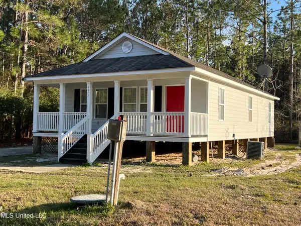 6077 E Kemper Street, Bay Saint Louis, MS 39520