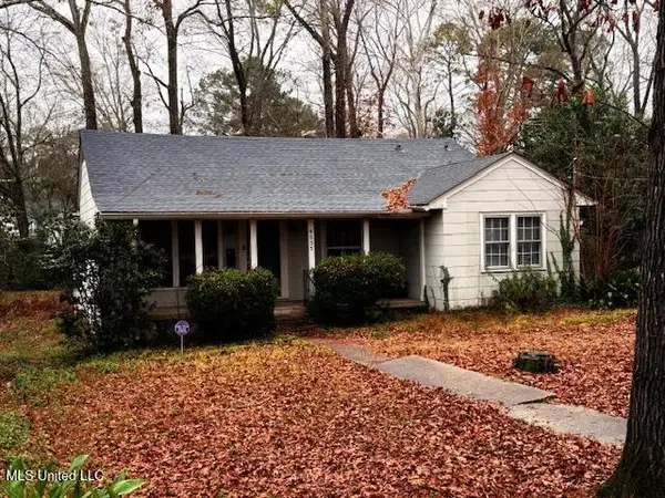 4535 Meadowridge Drive, Jackson, MS 39206