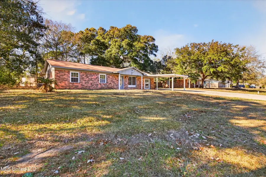 109 Evergreen Drive, Diberville, MS 39540 - Image #2