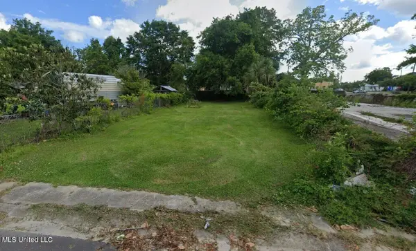 532 Jefferson Street, Biloxi, MS 39530