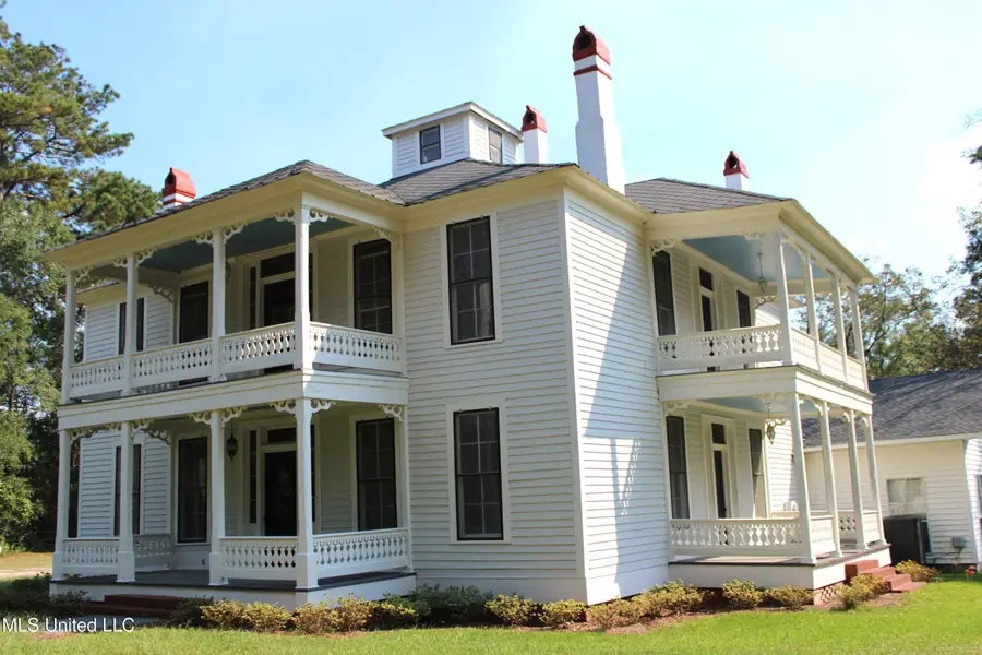 701 E Holly Street, Ellisville, MS 39437 - #3