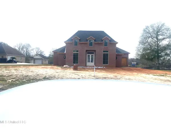 46 Long Lake, Carriere, MS 39426