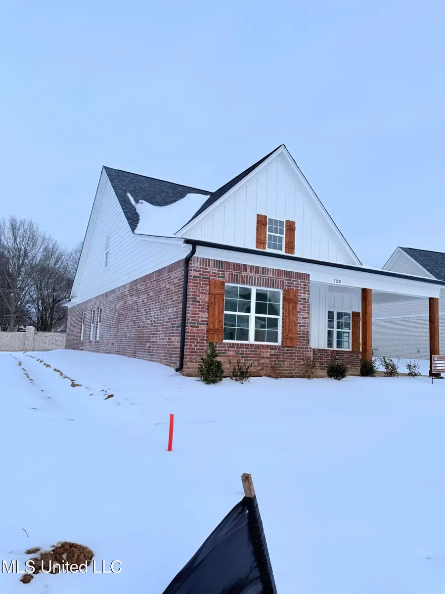 7170 Hickory Grove Road, Walls, MS 38680 - Image #2