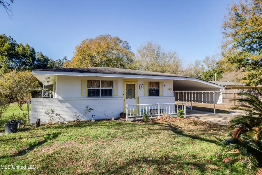 2011 Woodmont Street, Pascagoula, MS 39567 - Image #2