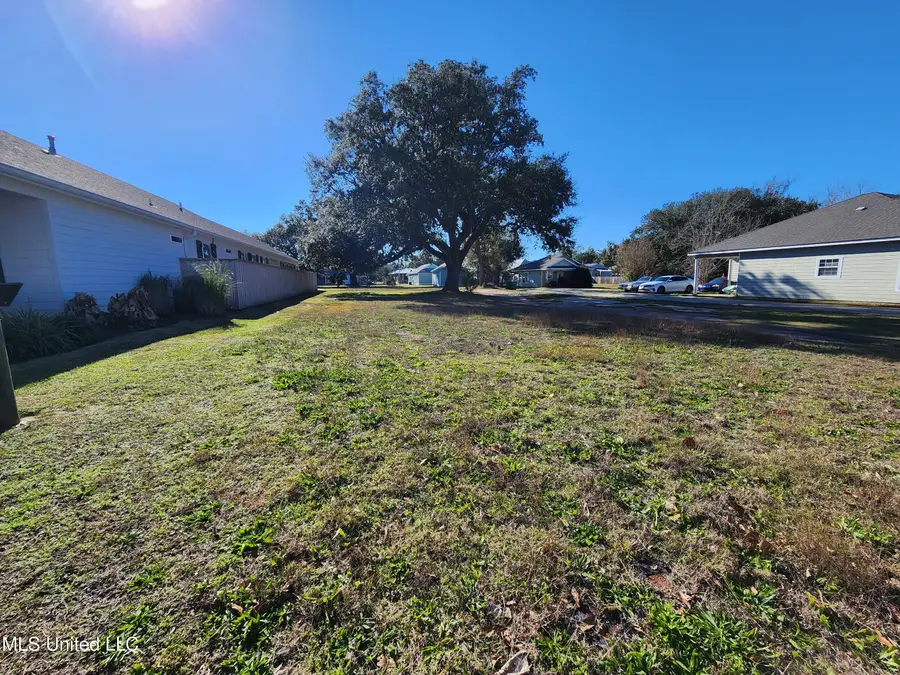 627 Hardy Avenue, Gulfport, MS 39501 - Image #2