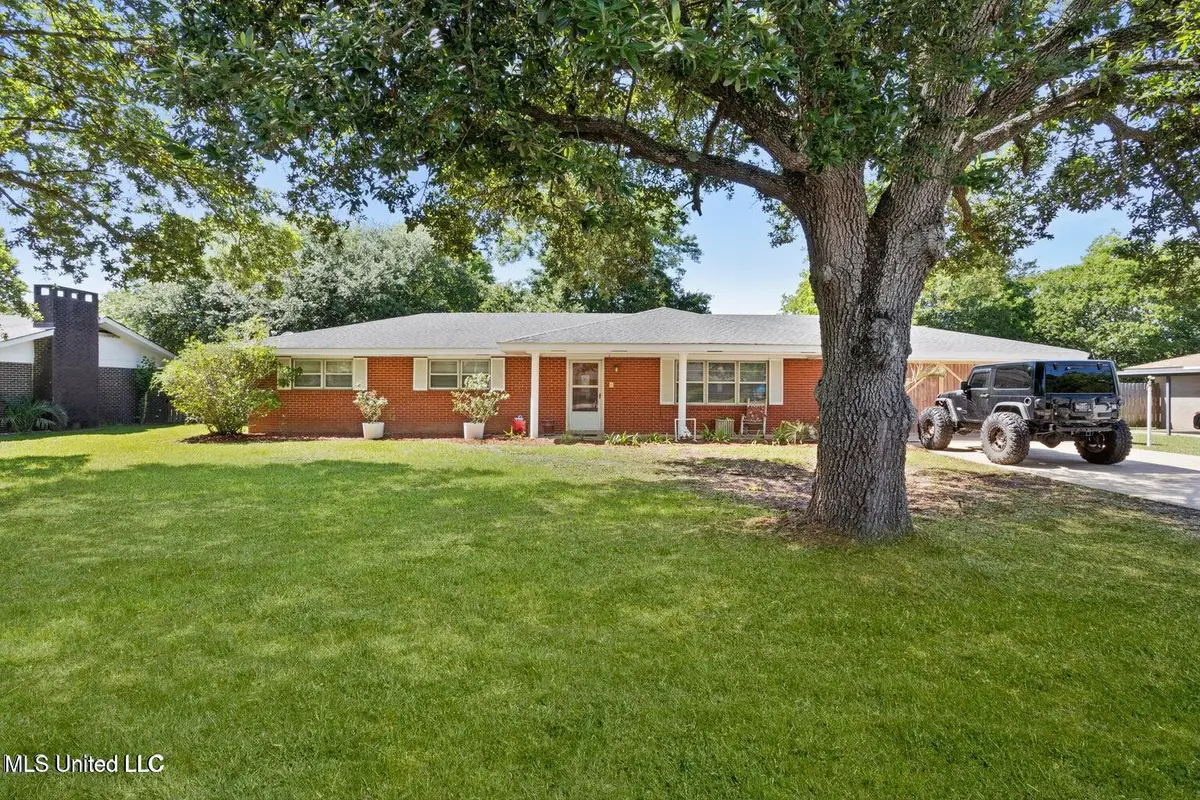 2208 Popp's Ferry Road, Biloxi, MS 39532 - #1