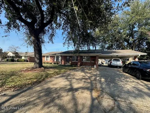 121 Stuart Drive, Vidalia, LA 71373 - Image #1