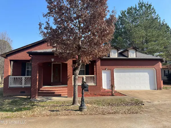 15 Ashwood Drive, Starkville, MS 39759