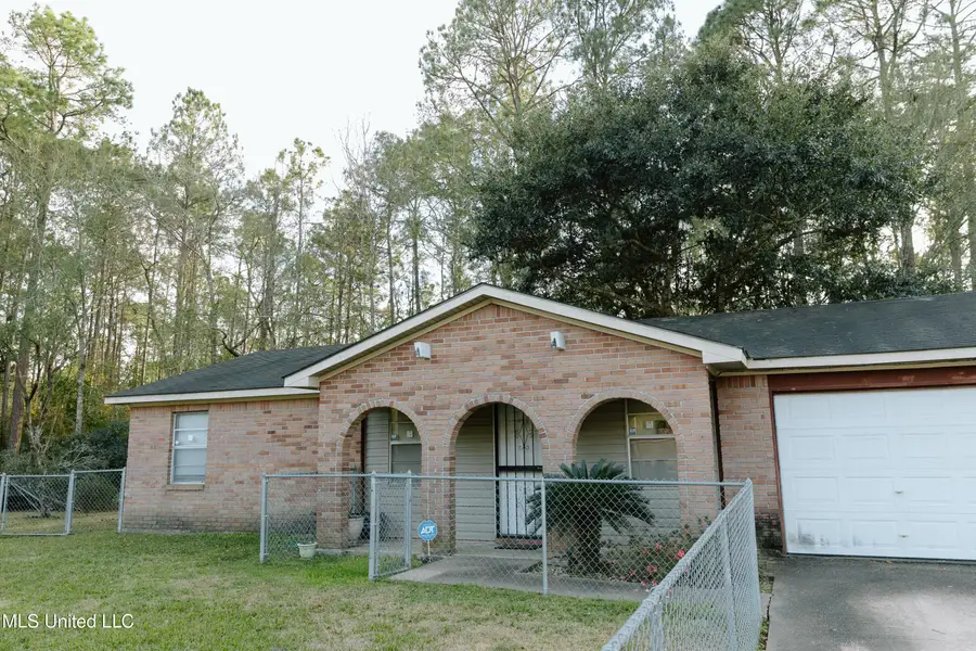 1405 Kingfisher Drive, Gautier, MS 39553 - Image #2