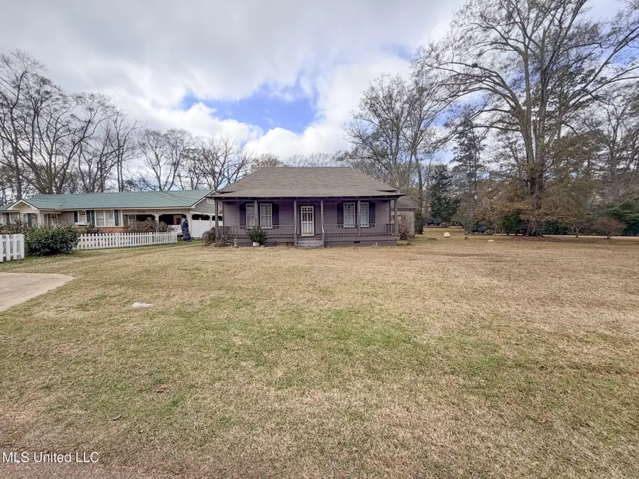 1607 N Jackson Street, Brookhaven, MS 39601 - Image #2