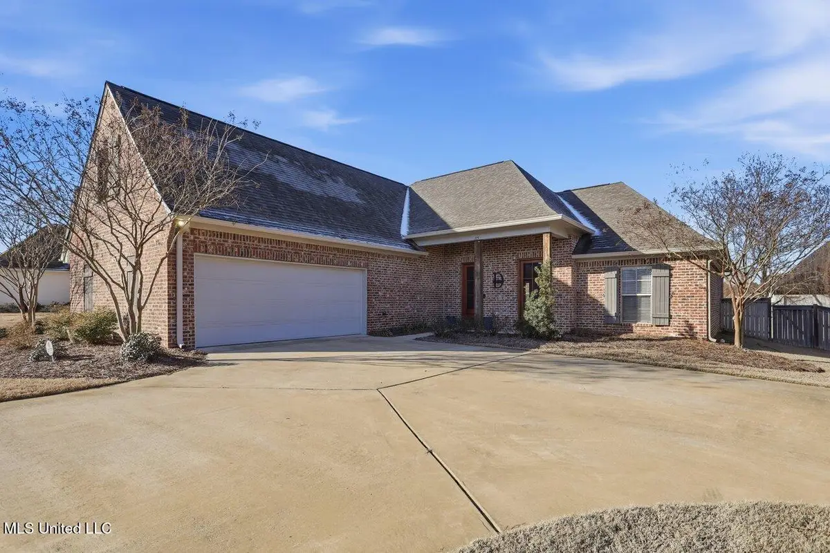 115 Sweetbriar Court, Canton, MS 39046 - #1