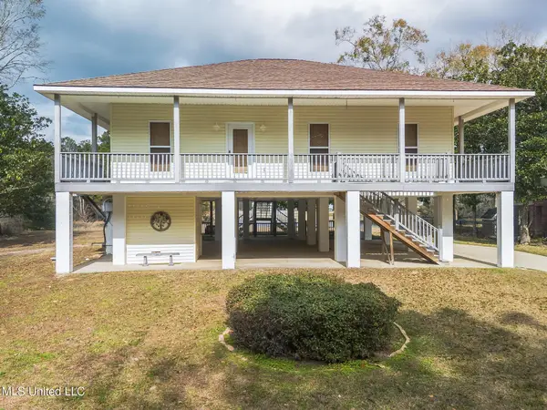 3518 River Bluff Road, D'Iberville, MS 39540