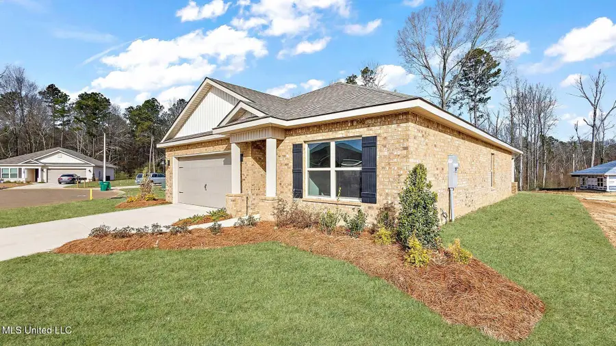 808 Fairway Avenue, Byram, MS 39272 - Image #2