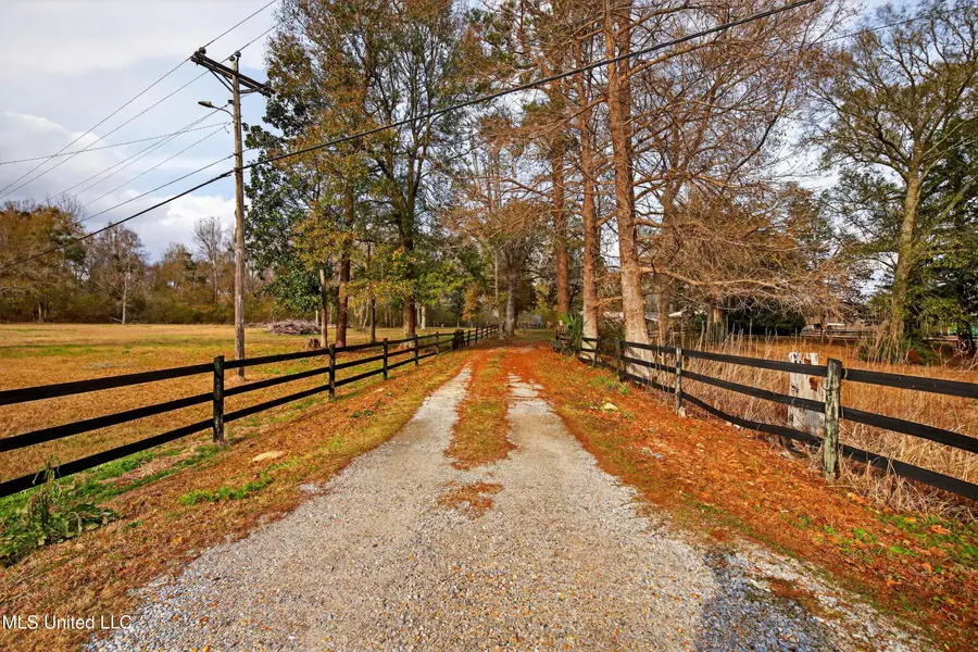 14266 John Clark Road, Gulfport, MS 39503 - Image #3