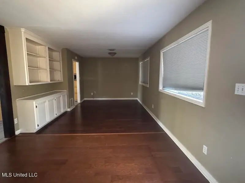 235 Pimlico Place, Jackson, MS 39211 - Image #2