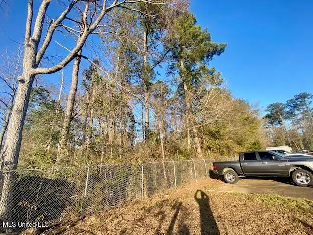 Marilyn Butler Dr Drive, McComb, MS 39648 - #2