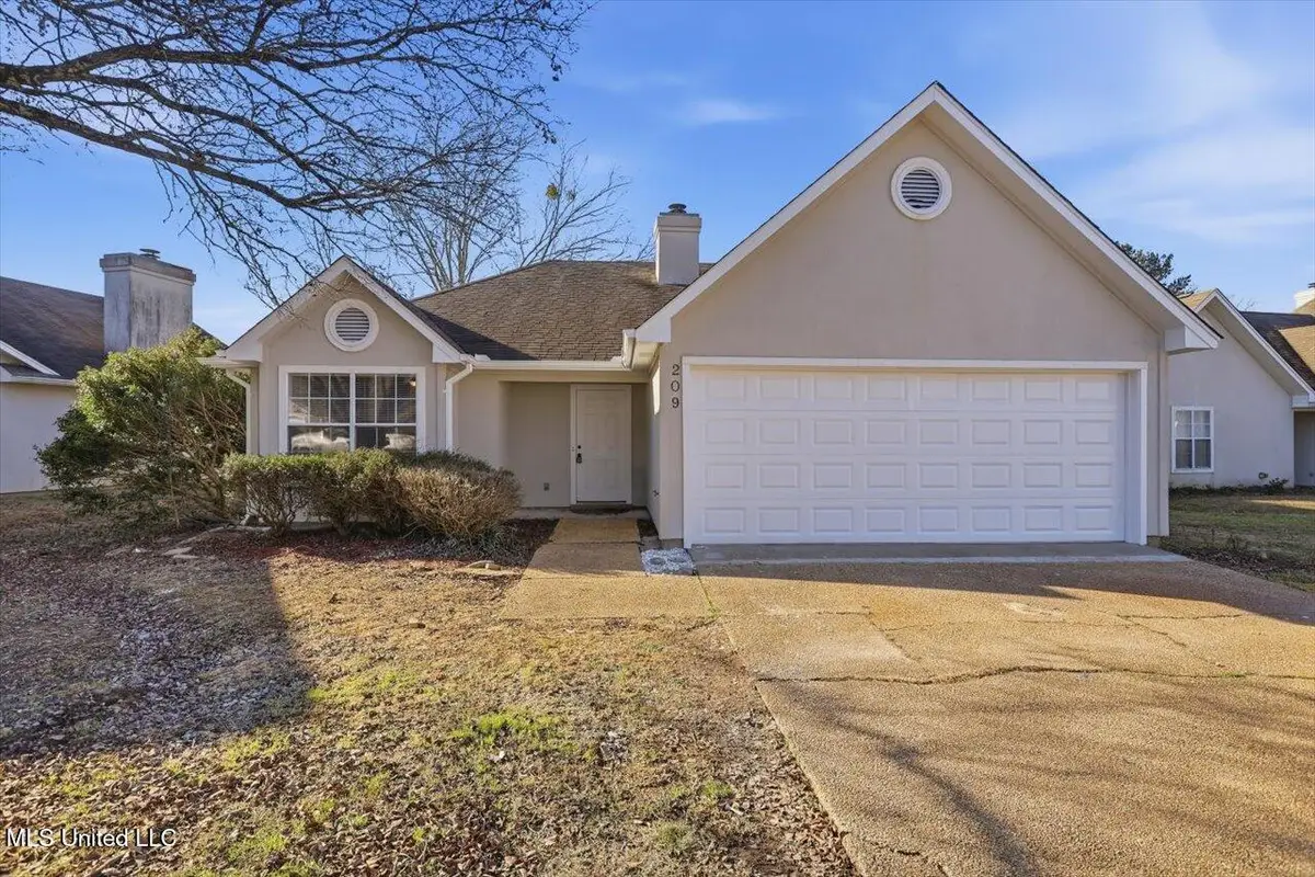 209 N Shadow Lake Drive, Clinton, MS 39056 - #1