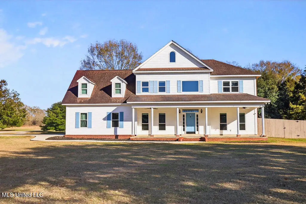 34 E Hidden Hills Drive, Picayune, MS 39466 - Image #1