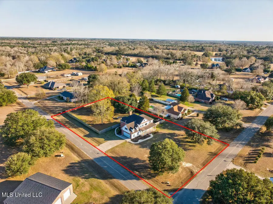 34 E Hidden Hills Drive, Picayune, MS 39466 - Image #2