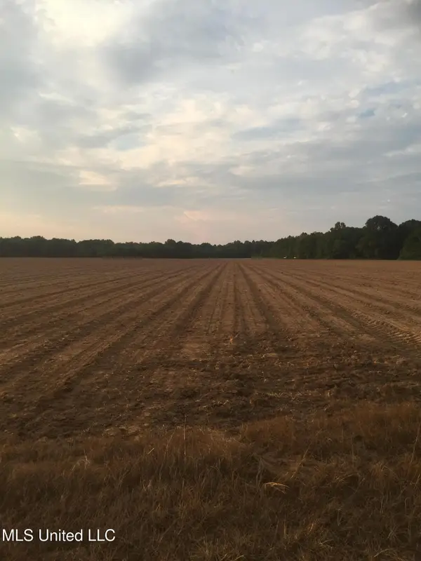 108 Barron Drive, Harrisville, MS 39082