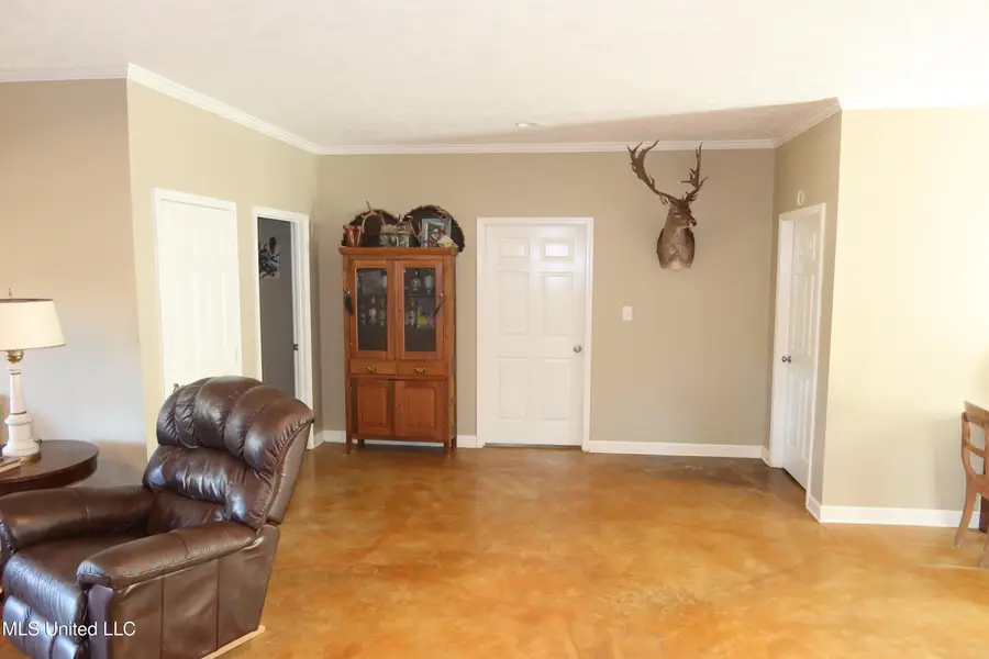 3037 S Greensburg Road, Liberty, MS 39645 - #2