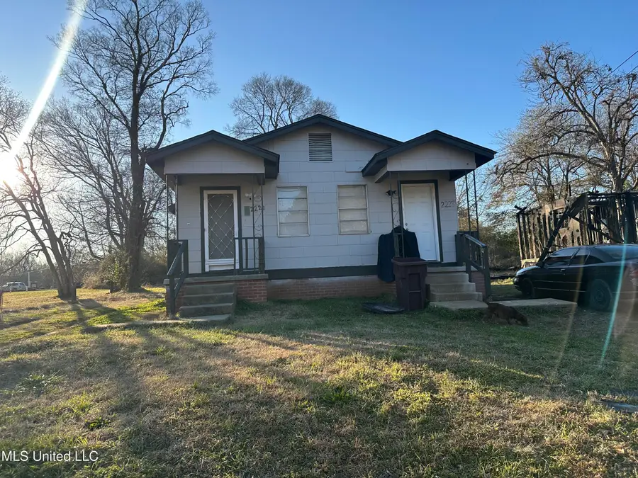 2221 Woodlawn, Jackson, MS 39213 - #2