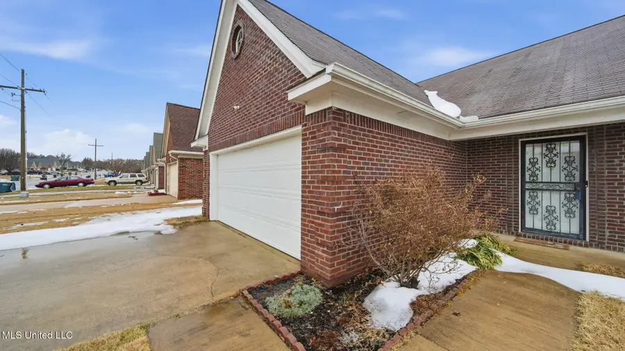 7734 S Chesterfield Drive, Southaven, MS 38671 - Image #2