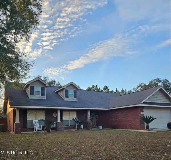 117 Brackish Place, Ocean Springs, MS 39564