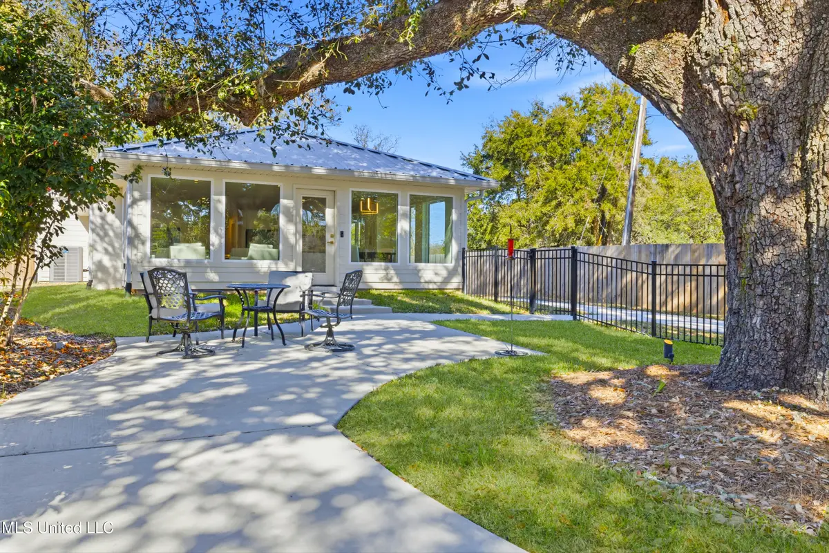 1724 2nd Street, Gulfport, MS 39501 - Image #1