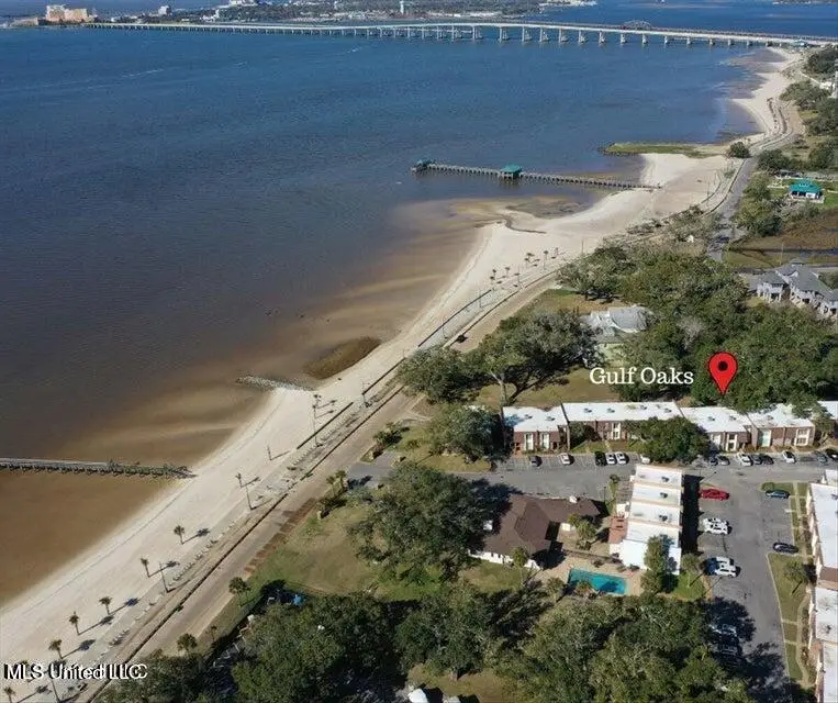 527 Front Beach Drive, Ocean Springs, MS 39564 - #3