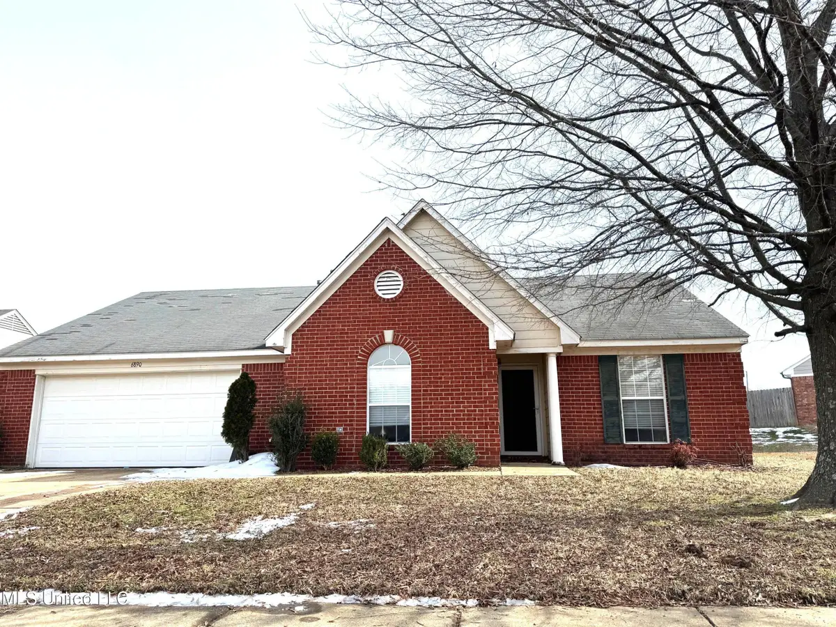 6890 Wrenwood Drive, Horn Lake, MS 38637 - #1