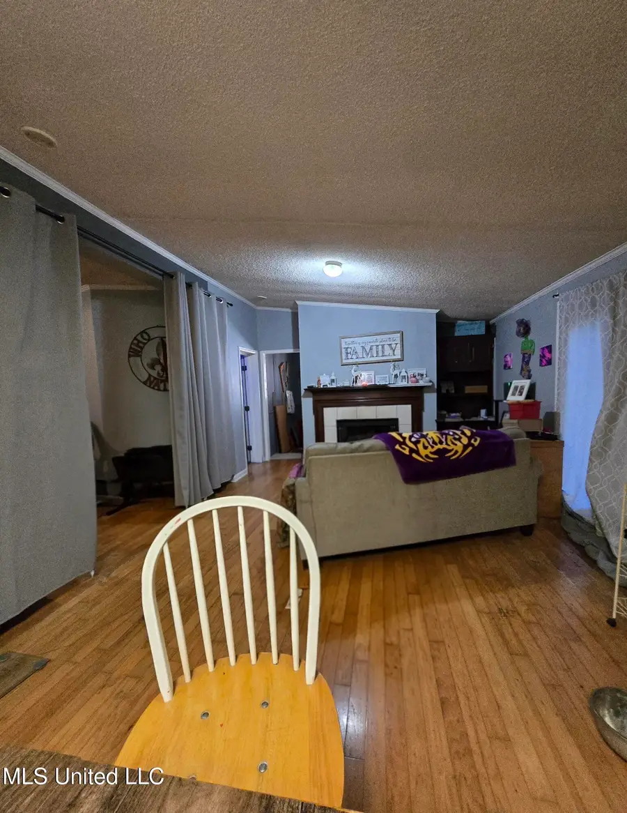 1321 Highway 44, Jayess, MS 39641 - #3