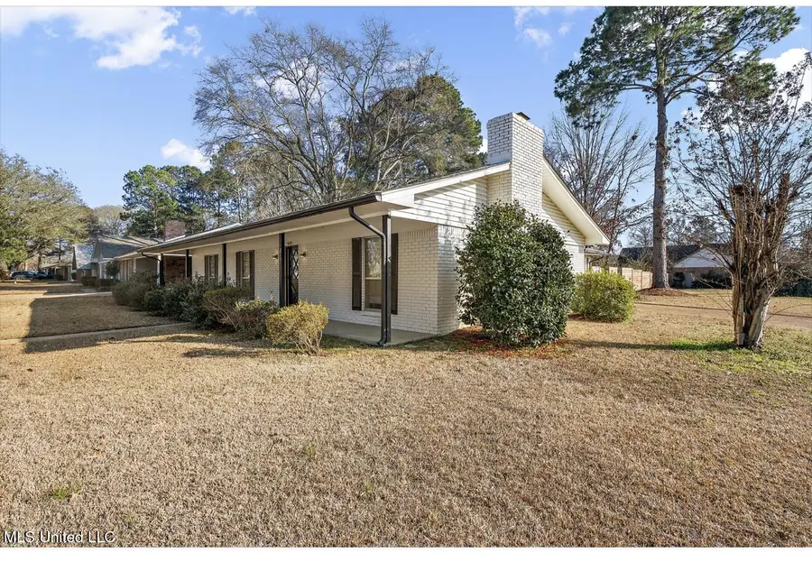 215 Traceland Dr Drive, Madison, MS 39110 - #2