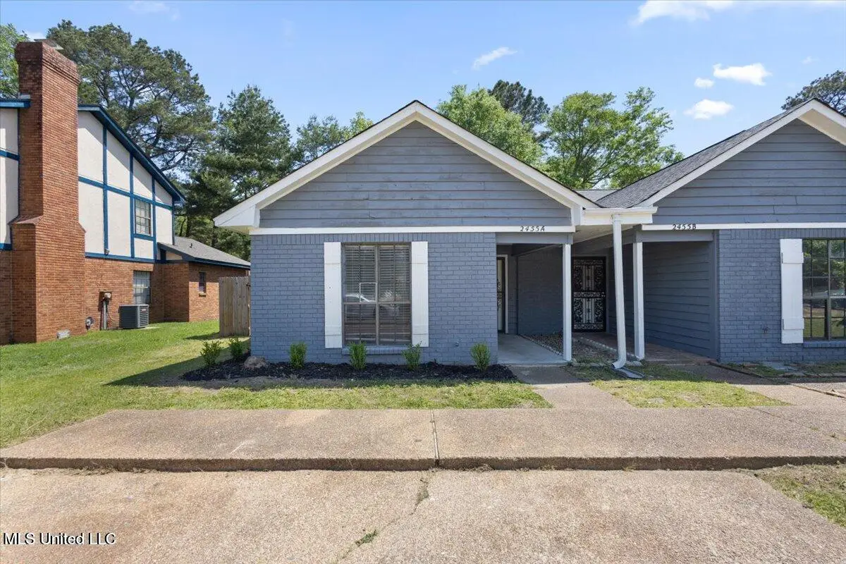 2455 River Oaks Boulevard, Jackson, MS 39211 - Image #1