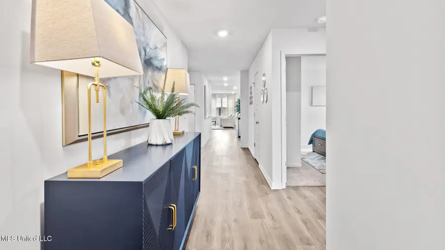 812 Fairway Avenue, Byram, MS 39272 - Image #2