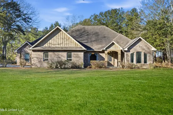 20401 Farm Road, Vancleave, MS 39565